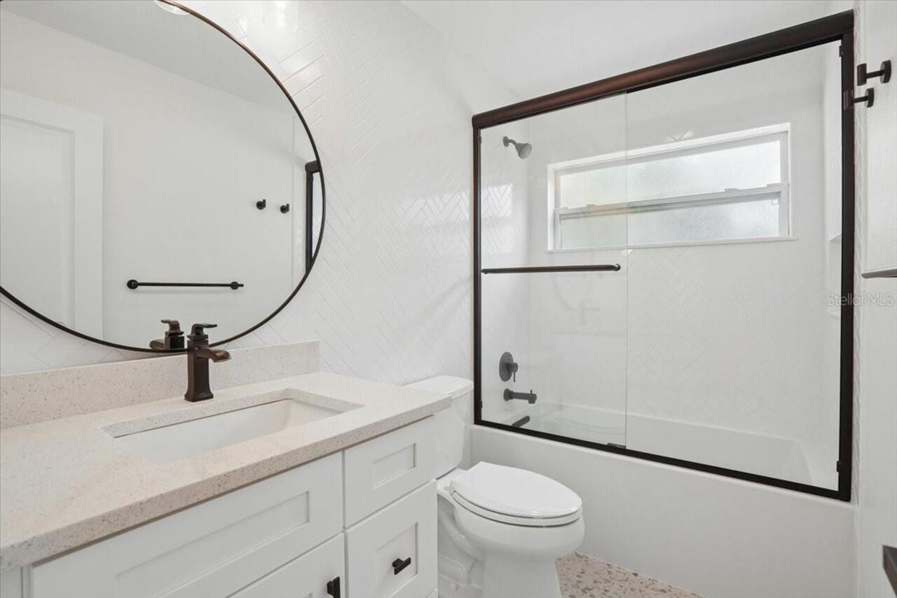 Listing Photo 10