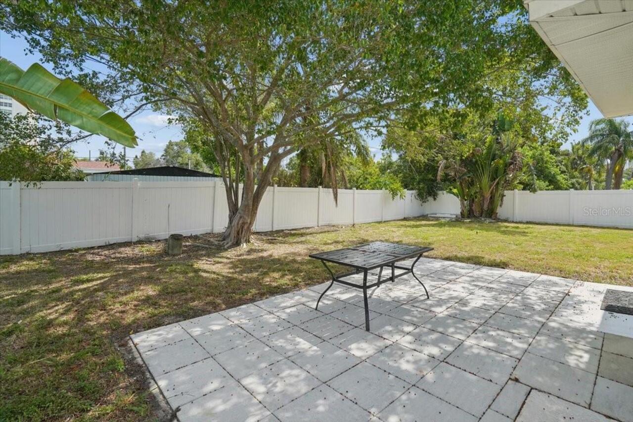 Listing Photo 22
