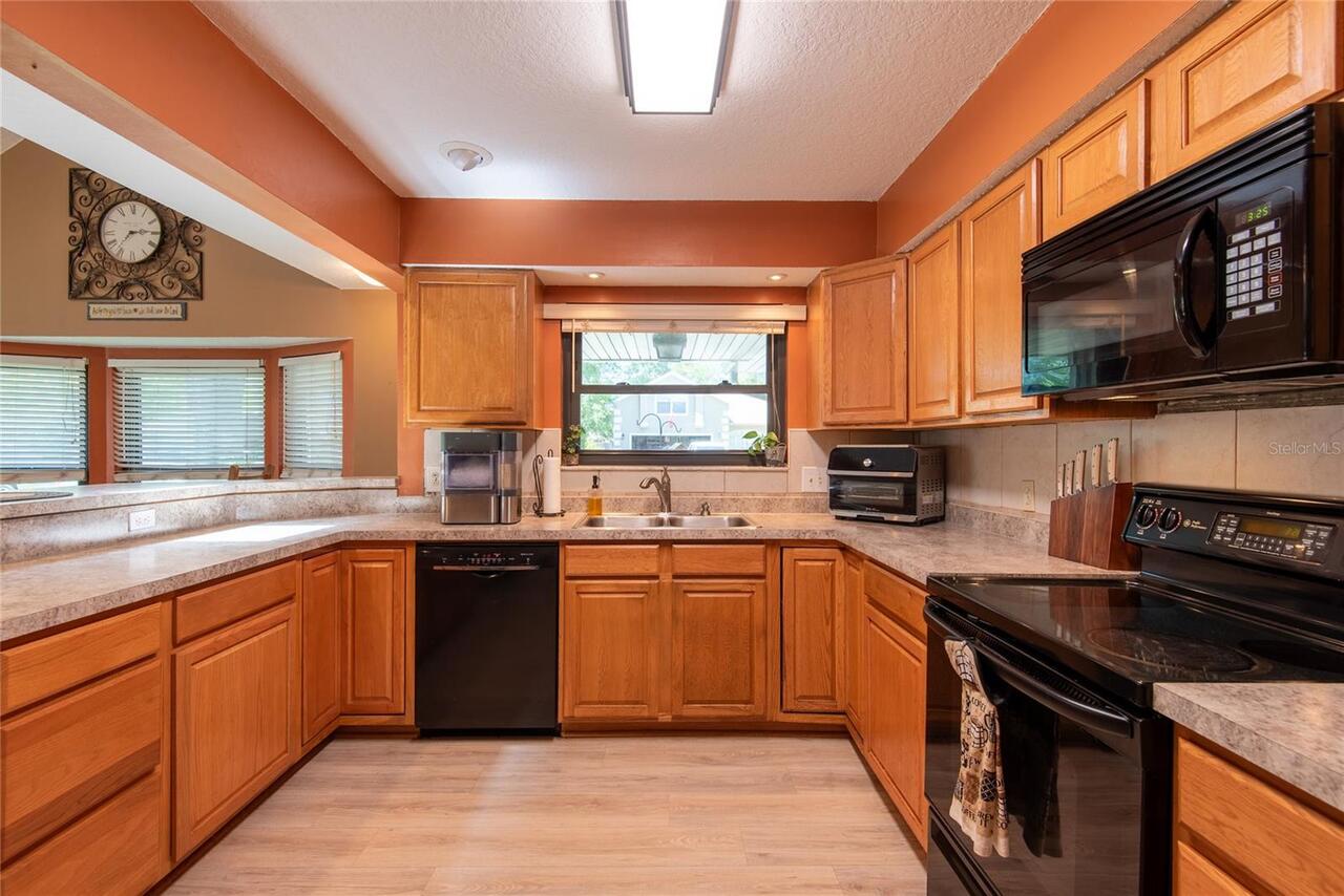 Listing Photo 7