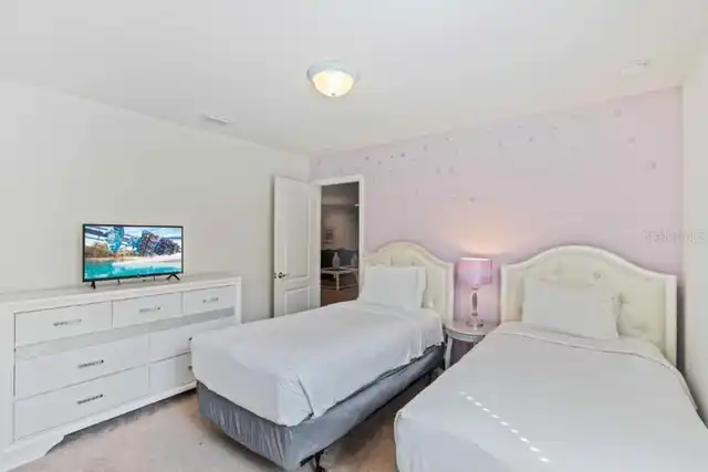 Listing Photo 33