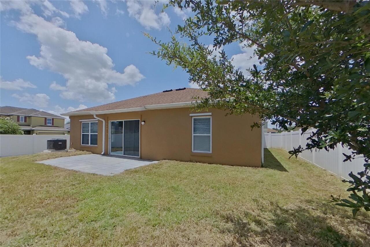 Listing Photo 15