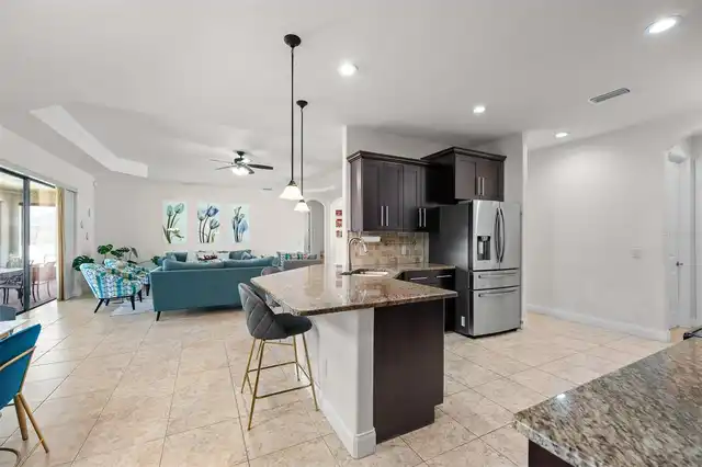 Listing Photo 16