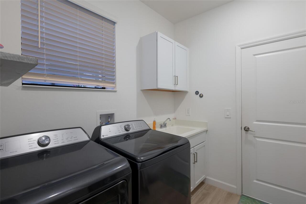 Listing Photo 14