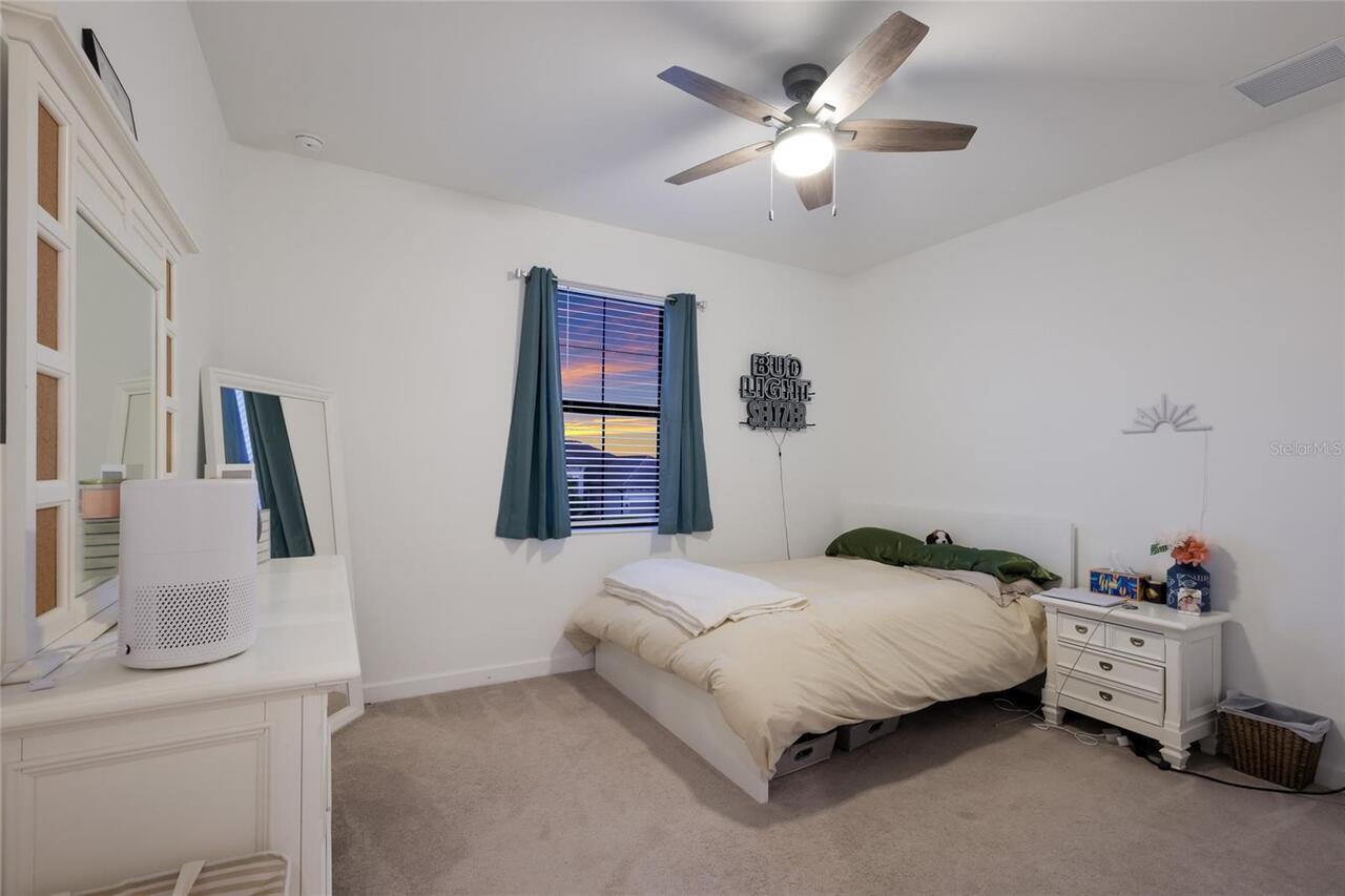 Listing Photo 28