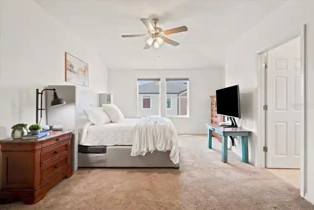 Listing Photo 14