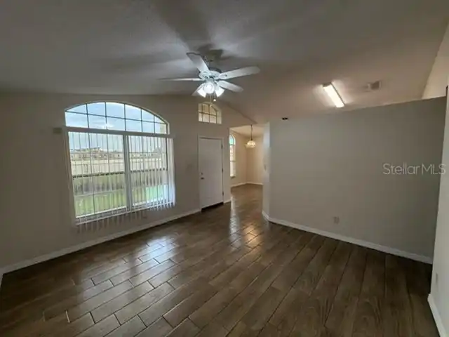 Listing Photo 24