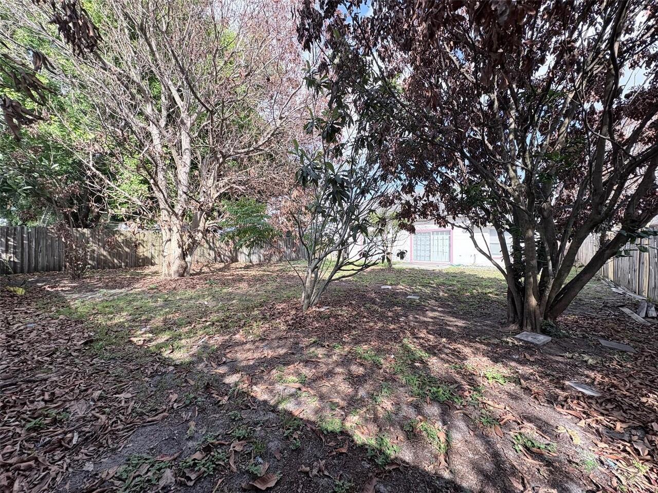 Listing Photo 14