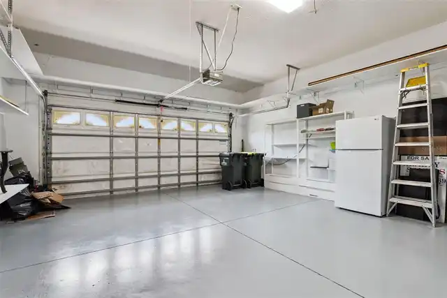 Listing Photo 33