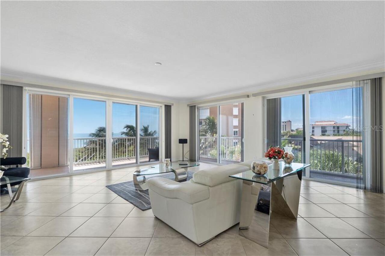 Hutchinson Island Real Estate