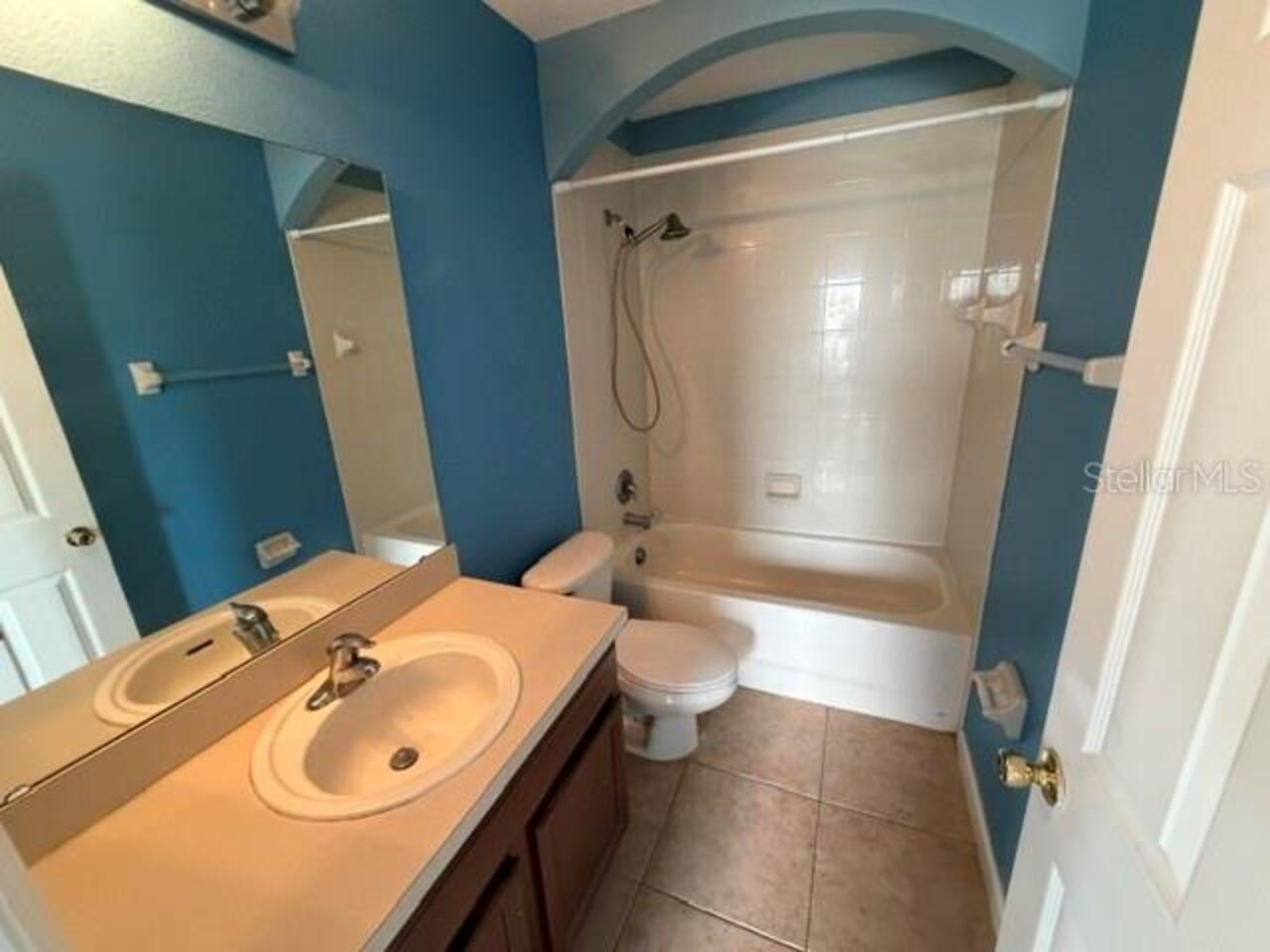 Listing Photo 10