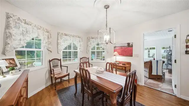 Listing Photo 17