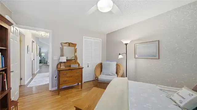 Listing Photo 33