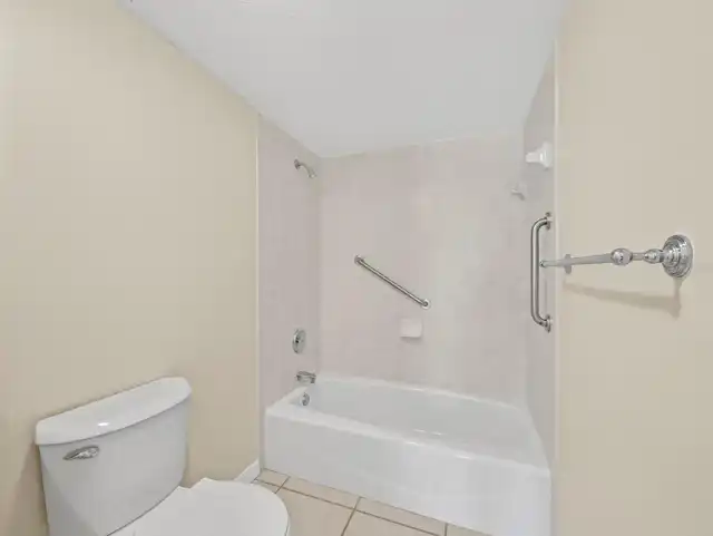 Listing Photo 20