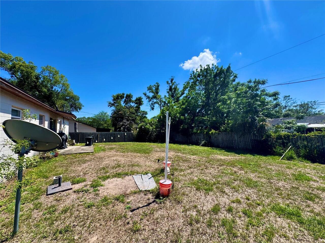 Listing Photo 10