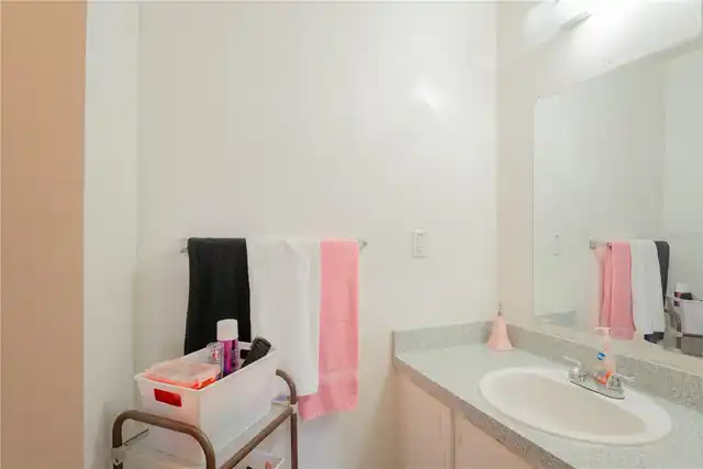 Listing Photo 17
