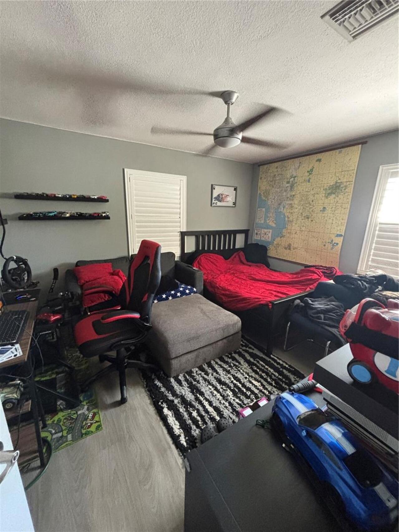 Listing Photo 17
