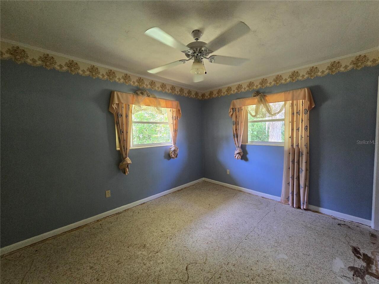Listing Photo 18