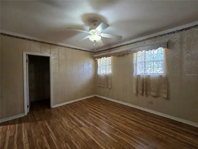 Listing Photo 13