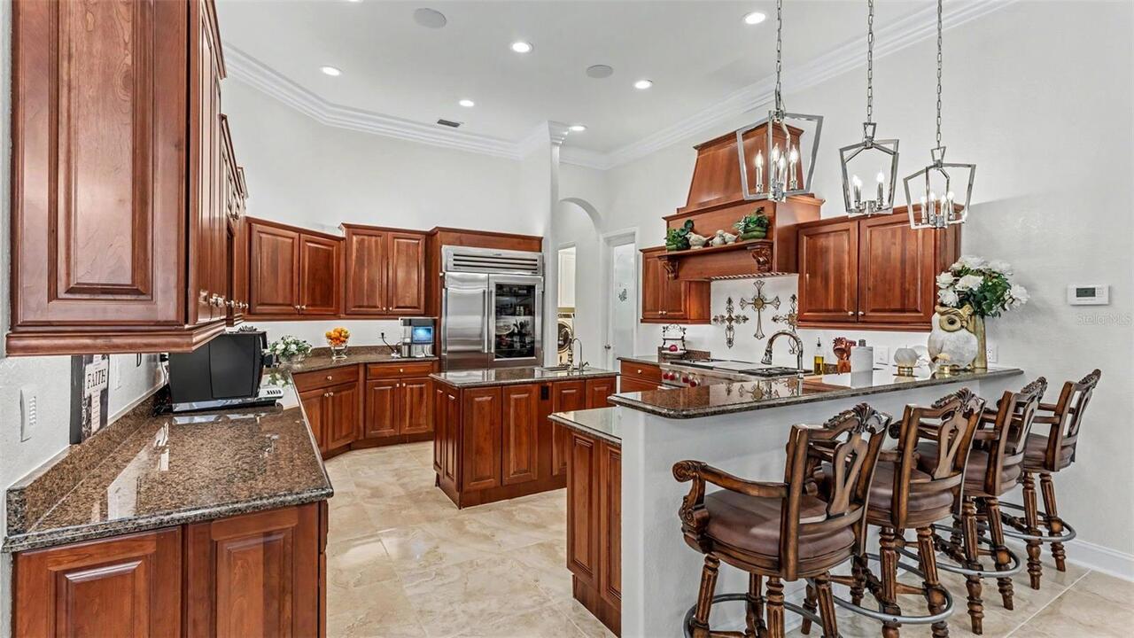 Listing Photo 8