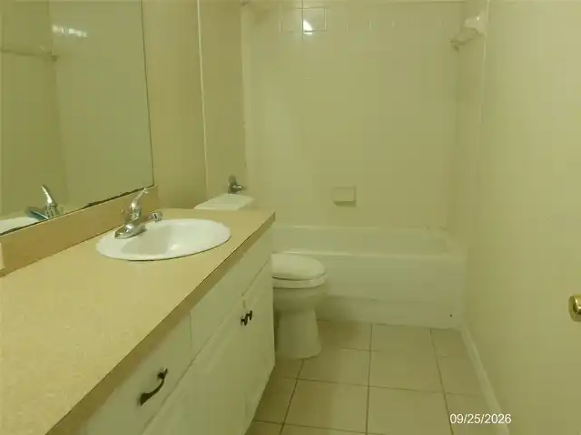 Listing Photo 8