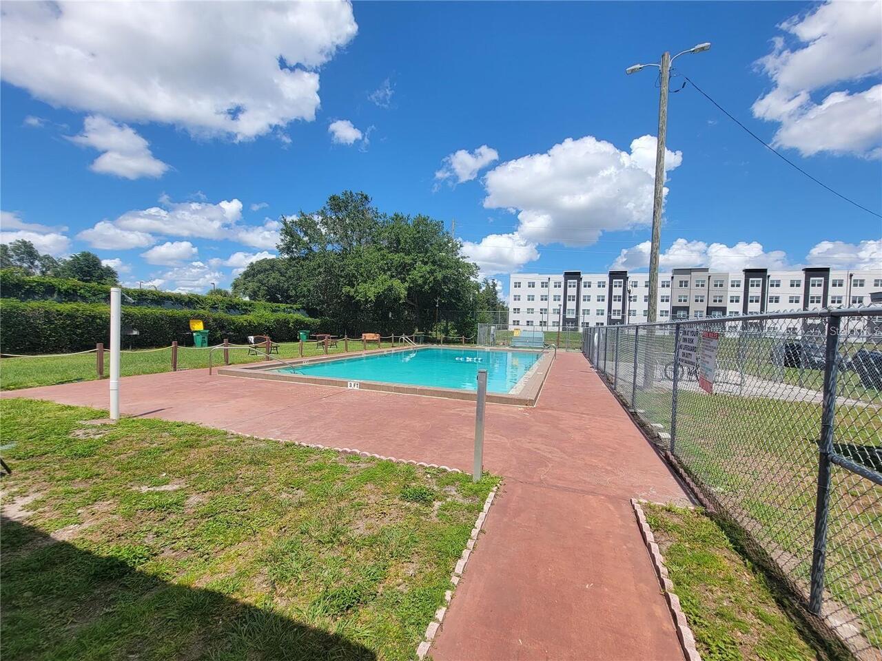 Listing Photo 15