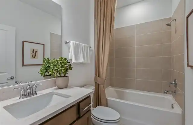 Listing Photo 15