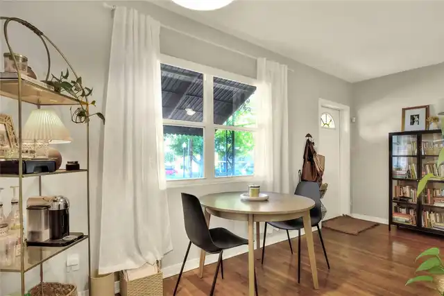 Listing Photo 15