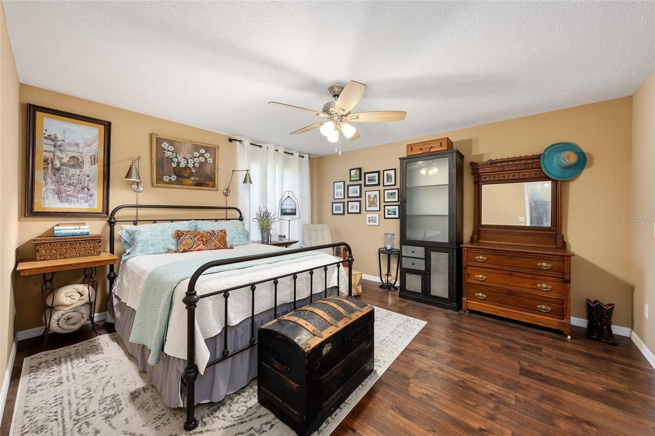 Listing Photo 32