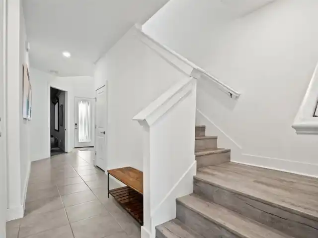 Listing Photo 25