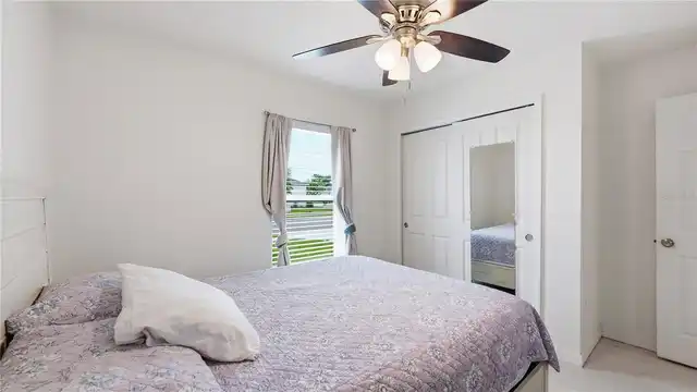 Listing Photo 14