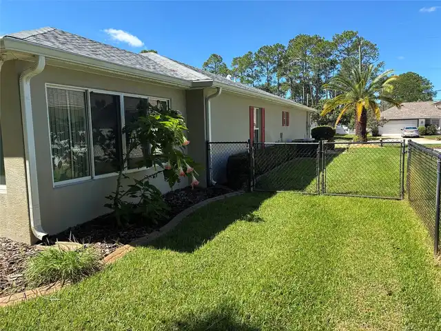 Listing Photo 7