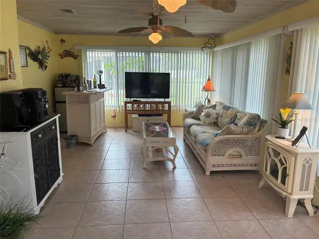 Listing Photo 37