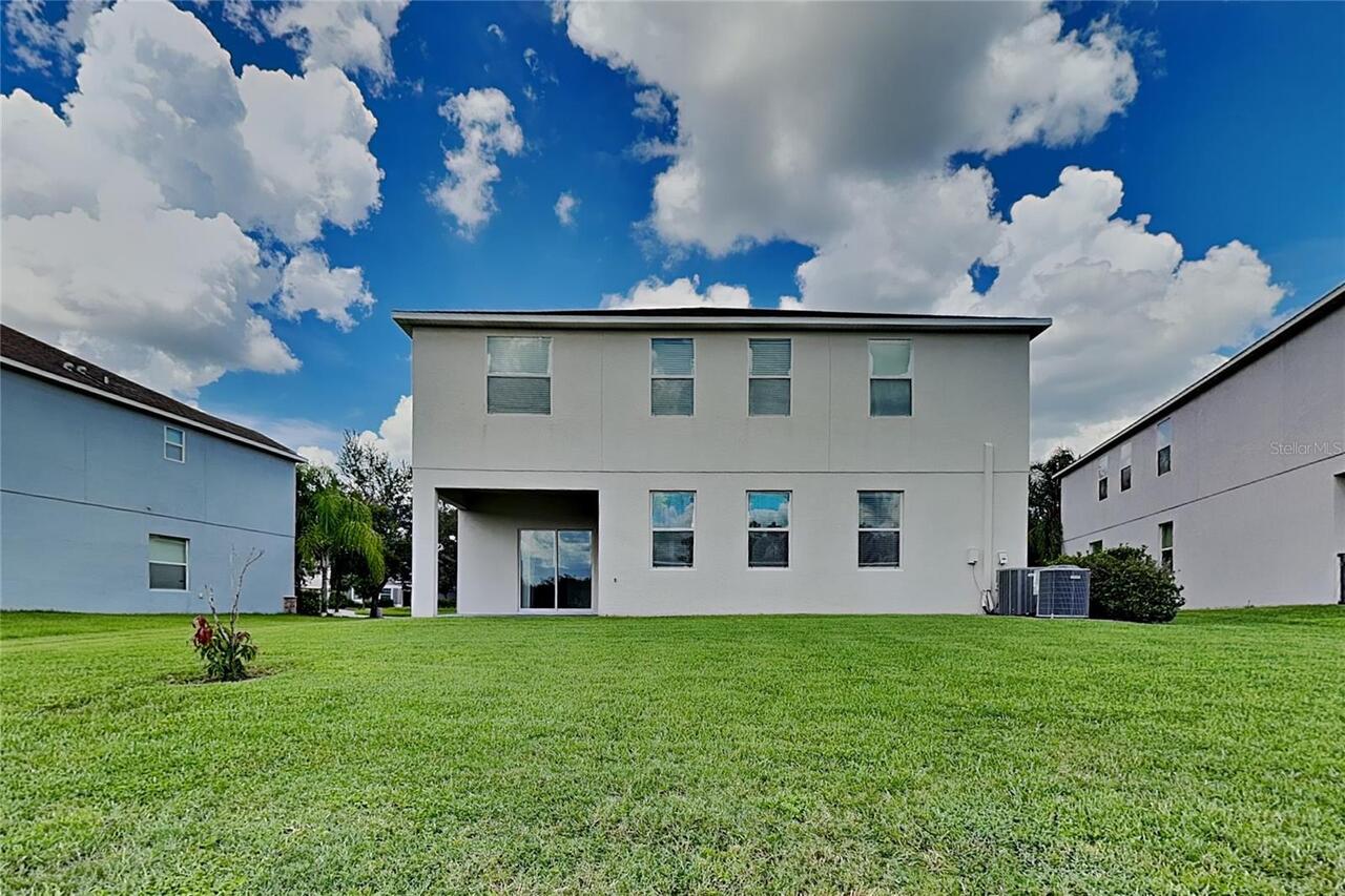 Listing Photo 17