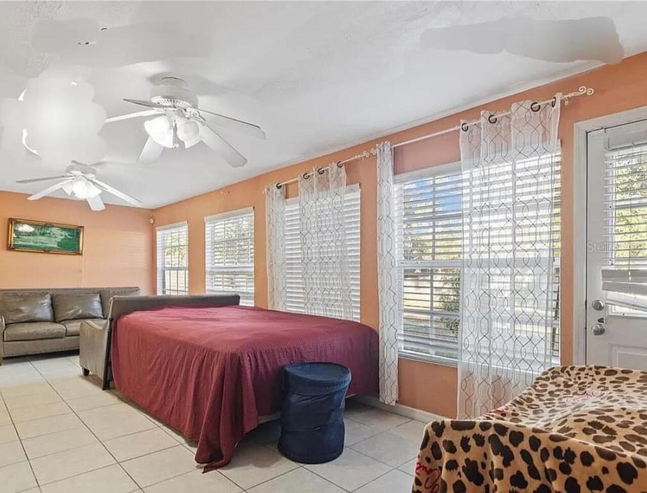 Listing Photo 14