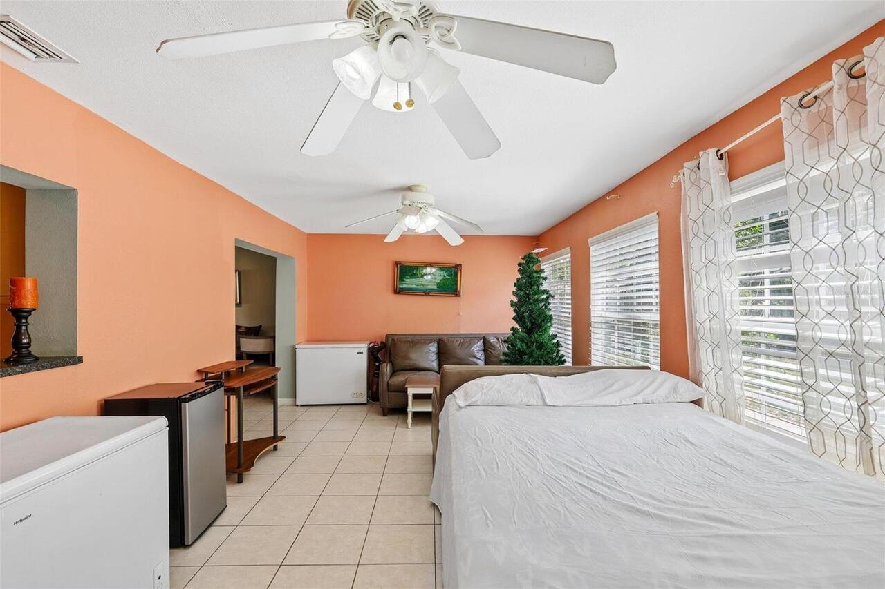 Listing Photo 32