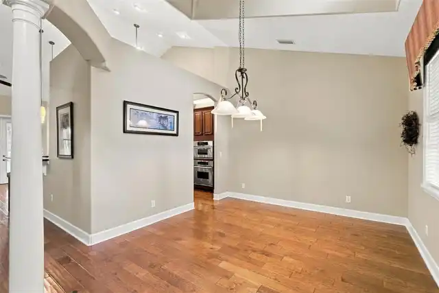 Listing Photo 23