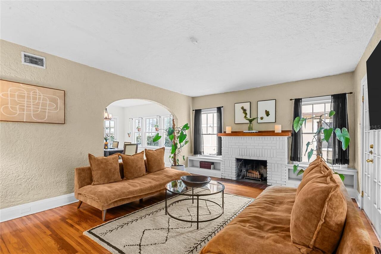 Listing Photo 6