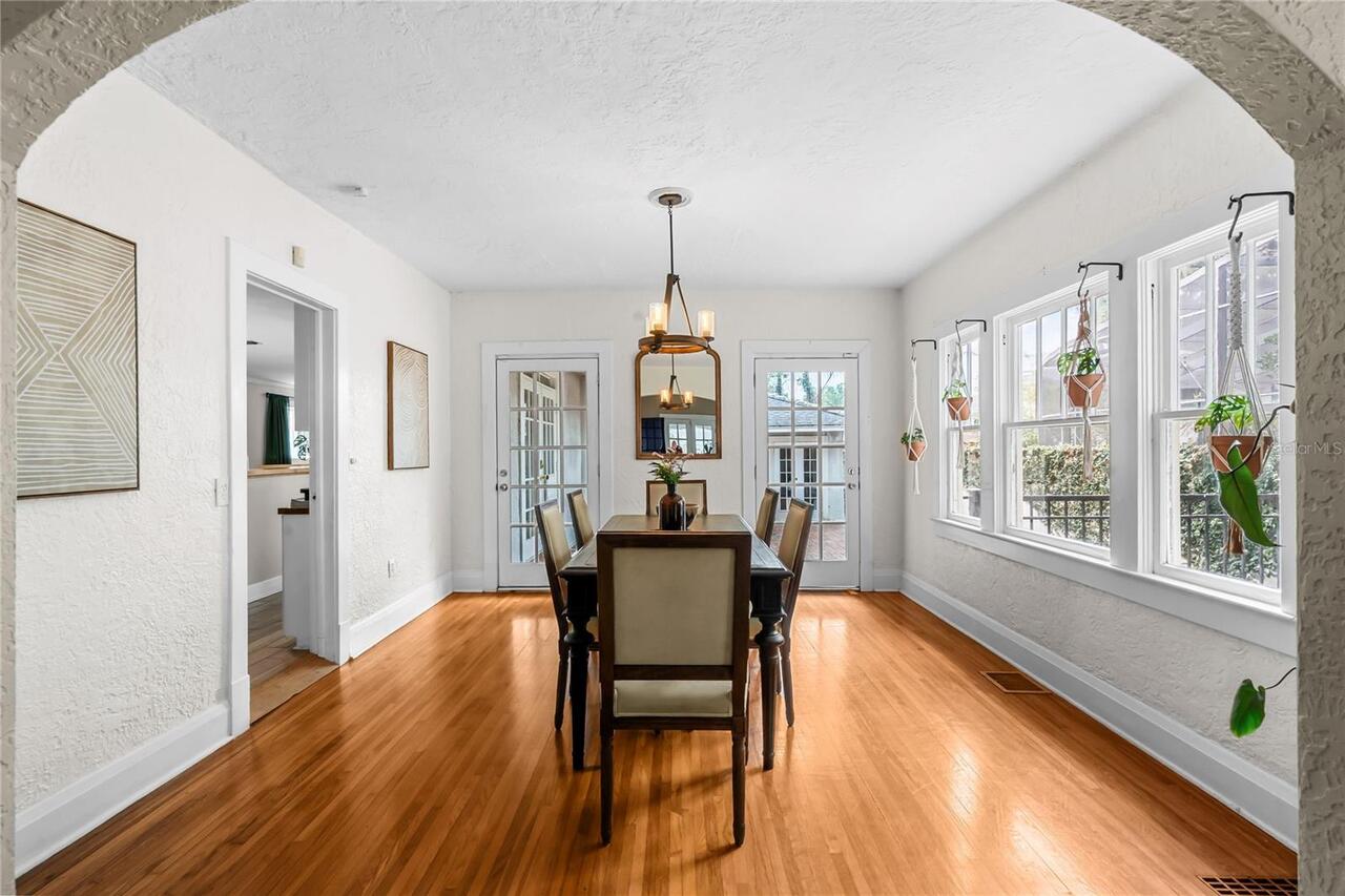 Listing Photo 10