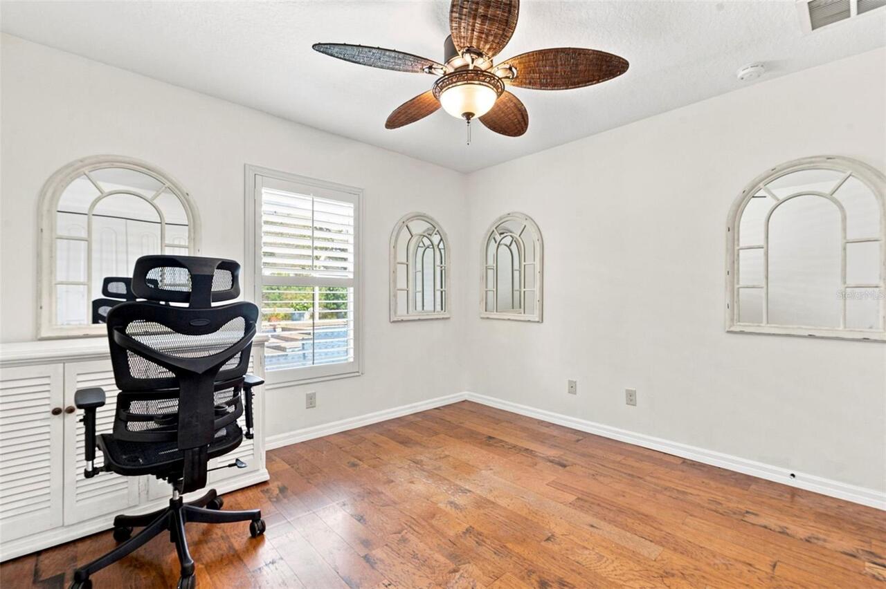 Listing Photo 25
