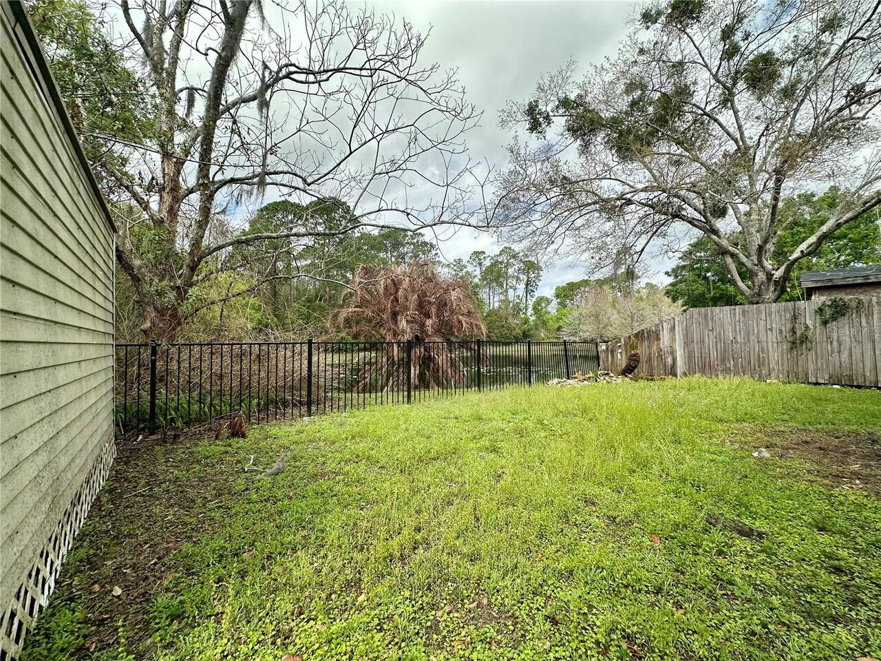 Listing Photo 17
