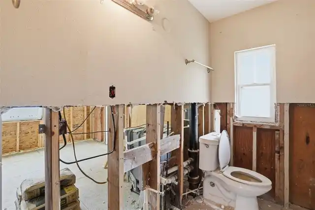 Listing Photo 15