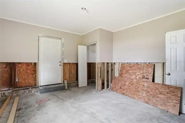 Listing Photo 21