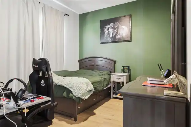 Listing Photo 25