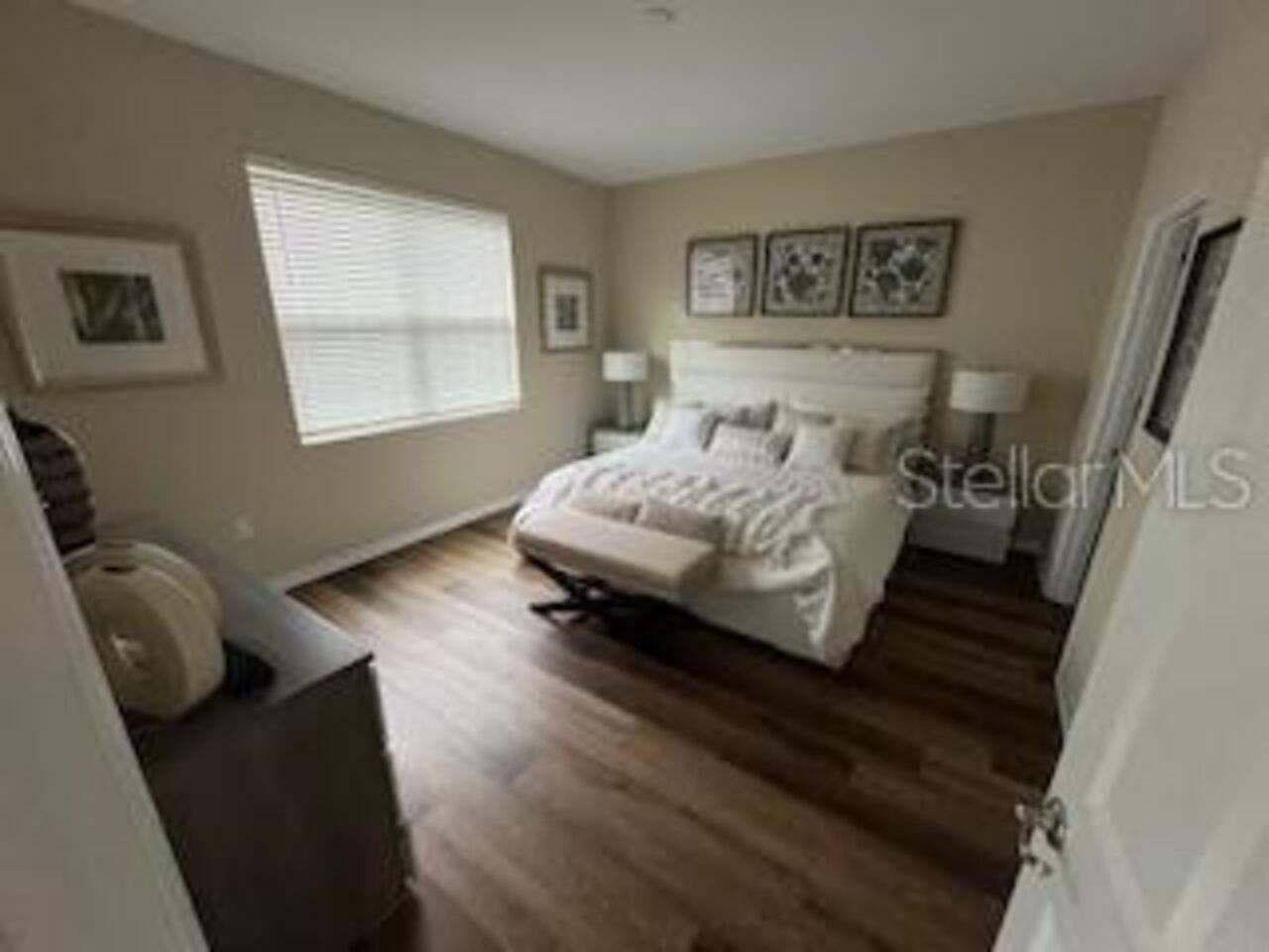 Listing Photo 8