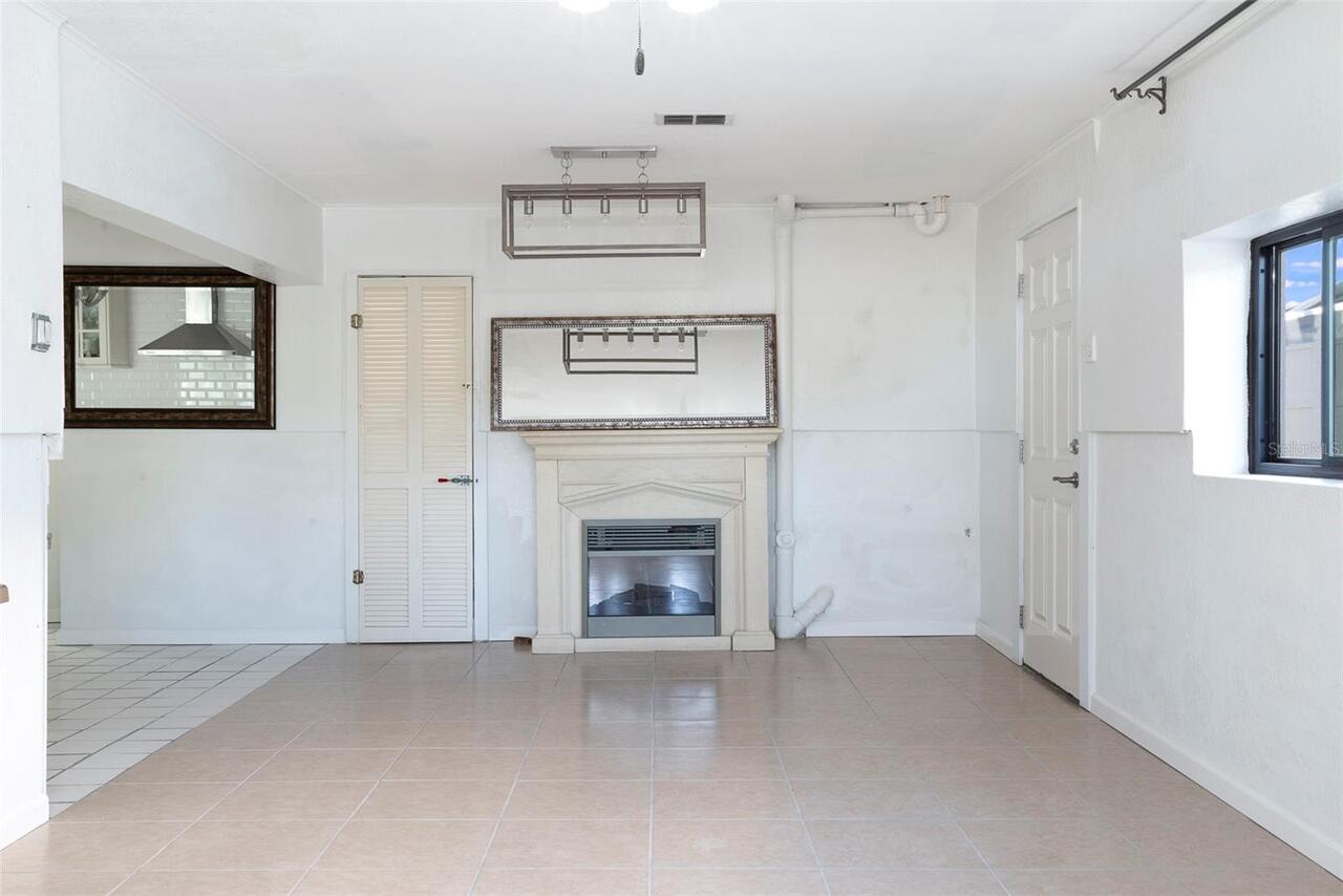Listing Photo 43