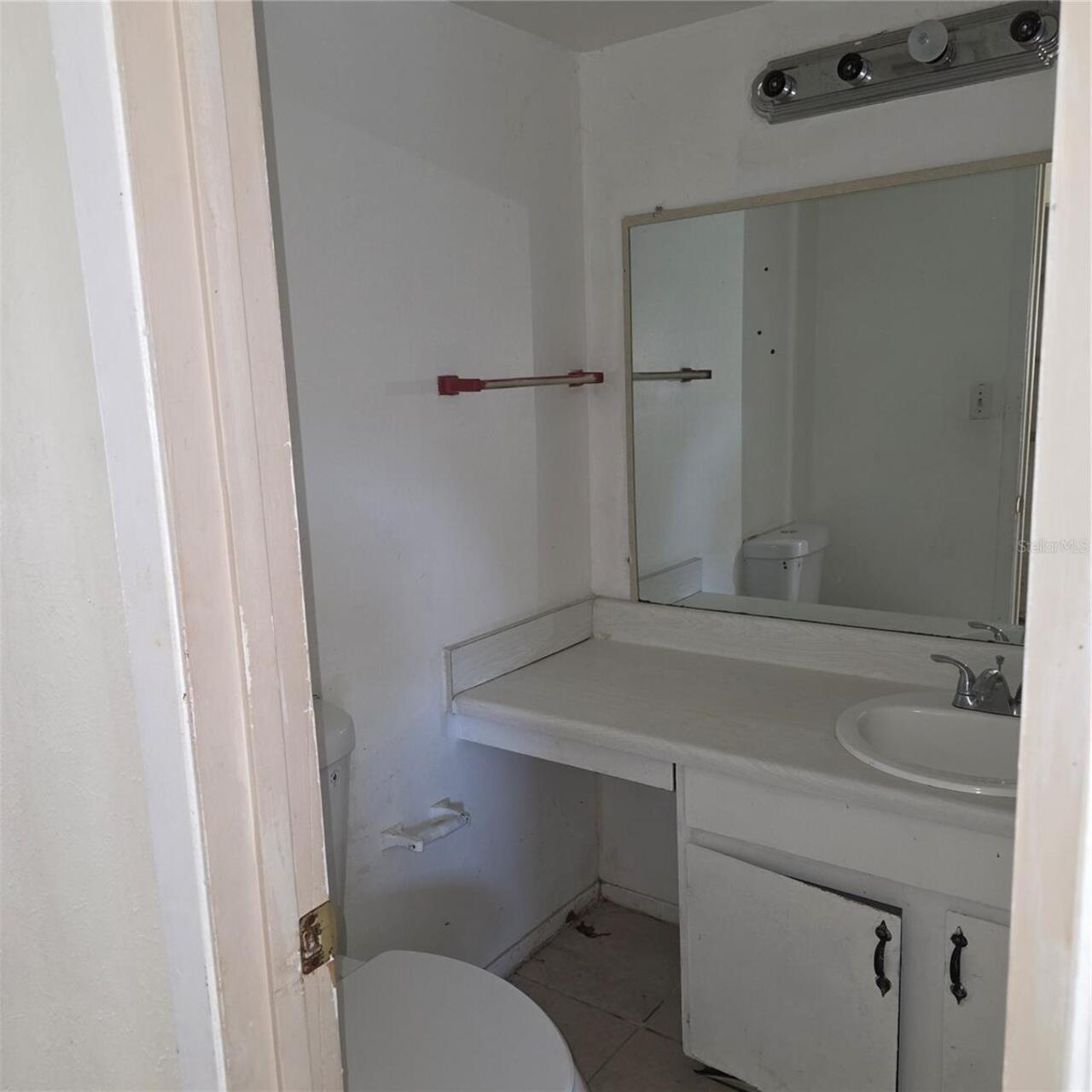 Listing Photo 7