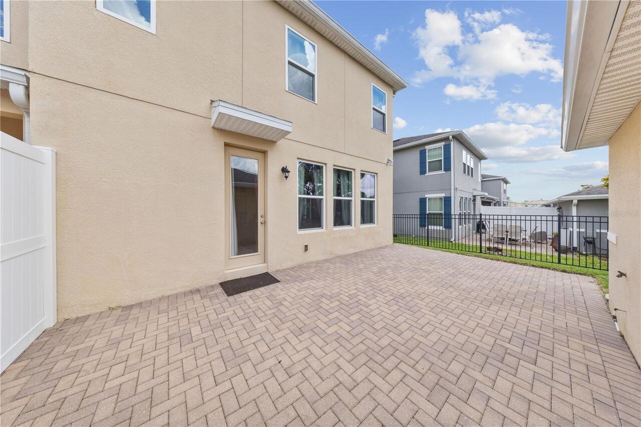 Listing Photo 18