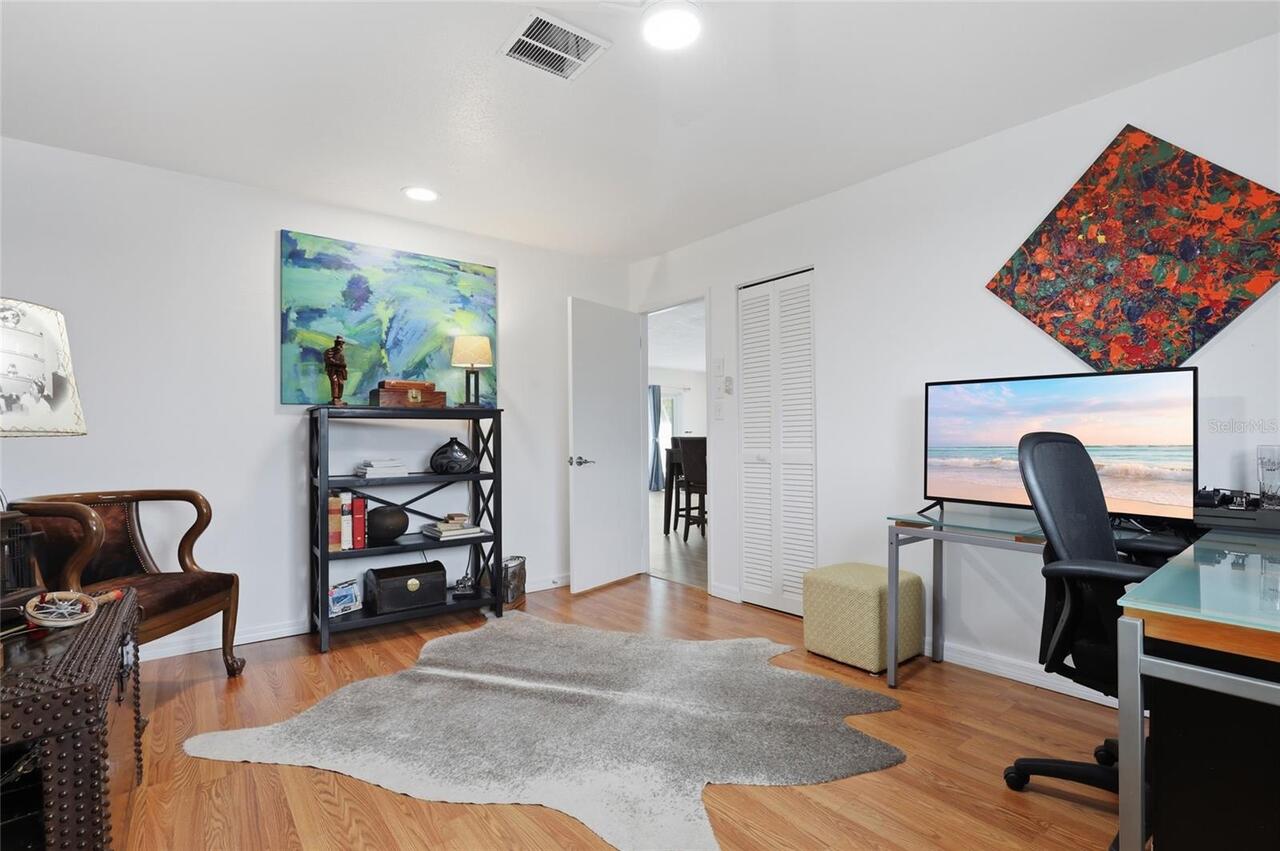 Listing Photo 25