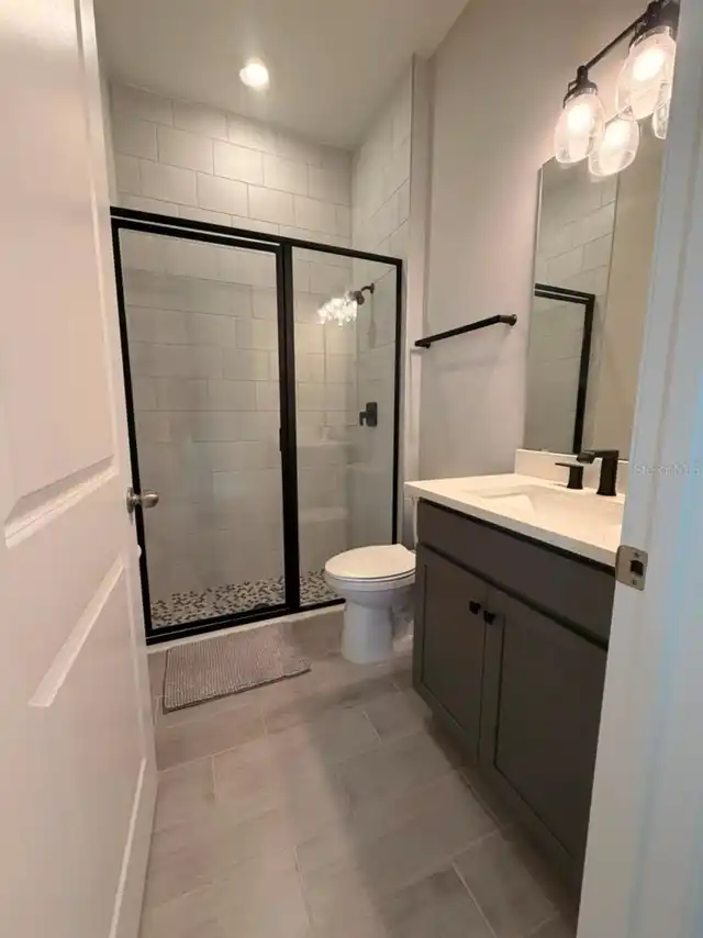 Listing Photo 33
