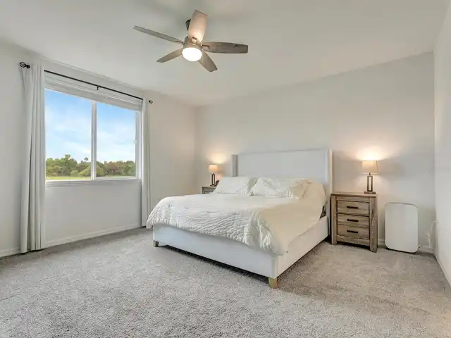Listing Photo 14